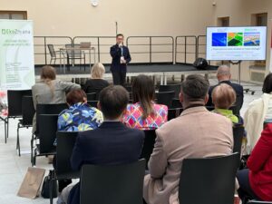 bfada058-34f7-4670-b7d5-399a911b3cb7